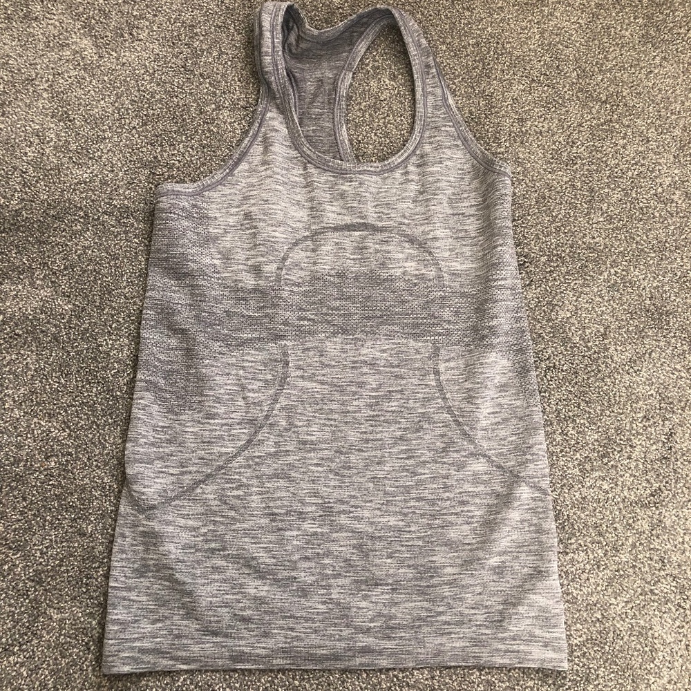 Lululemon Tank Top size 6